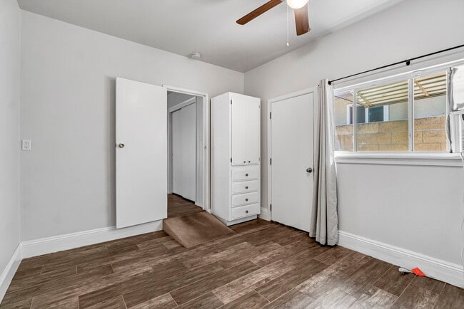 Photo - 6286 N 10th St