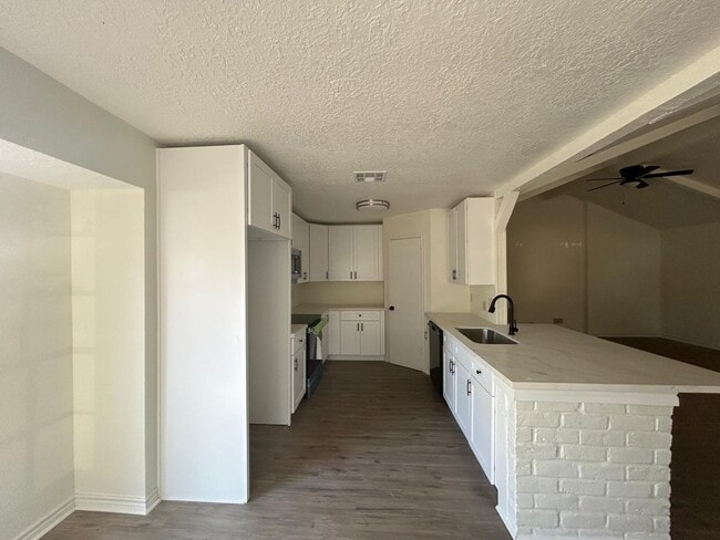 Photo - 23026 Cranberry Trail