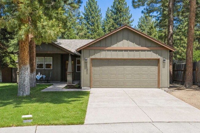 Photo - Furnished 3-Bedroom Home in Southwest Bend with Yard Care Included