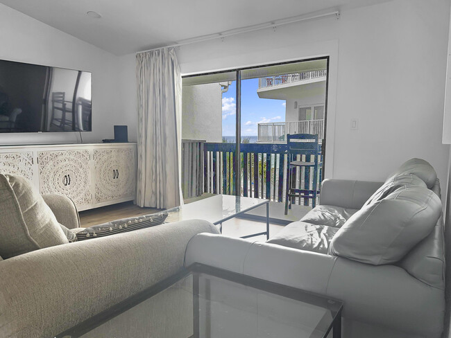 Photo - 3692 E County Hwy 30A Unidad 22