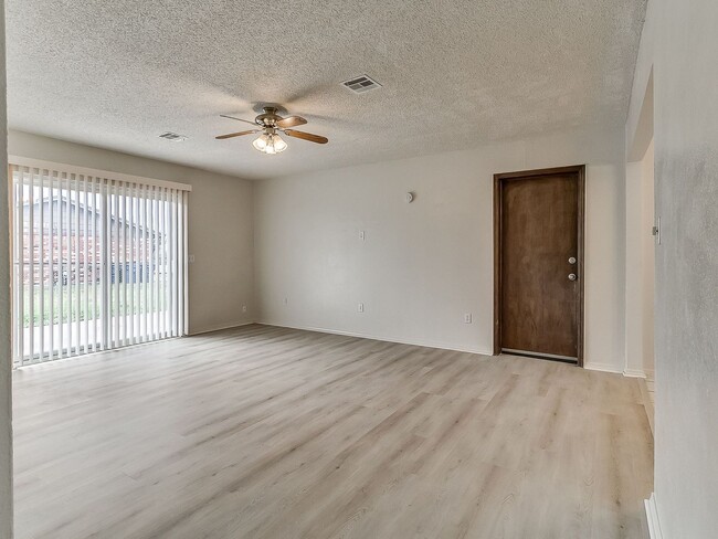 Photo - 2b 2ba in Piedmont Schools