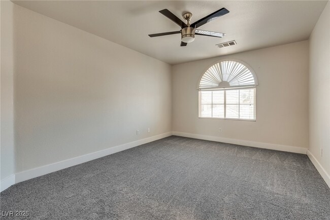 Photo - 3913 Diamond Ridge St