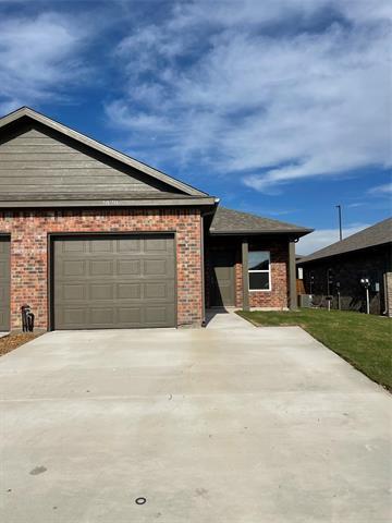 Photo - 2829 Peony Dr Townhome