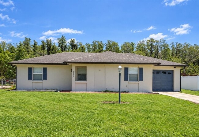 Building Photo - 773 E Birchwood Cir