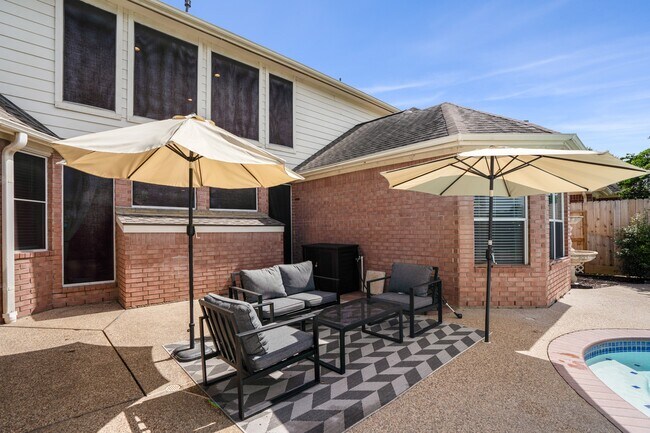 Photo - 4710 Devonberry Ln