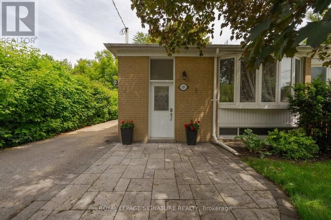 Photo - 305 Blue Grass Blvd