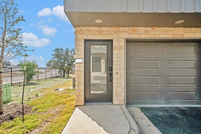 Photo - 1601 Mustang Dr Condo