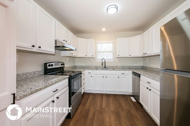 Photo - 543 Richfield Rd