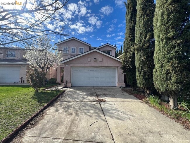 Building Photo - 4525 Waterford Way