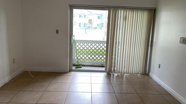Photo - 6740 NW 175th Ln