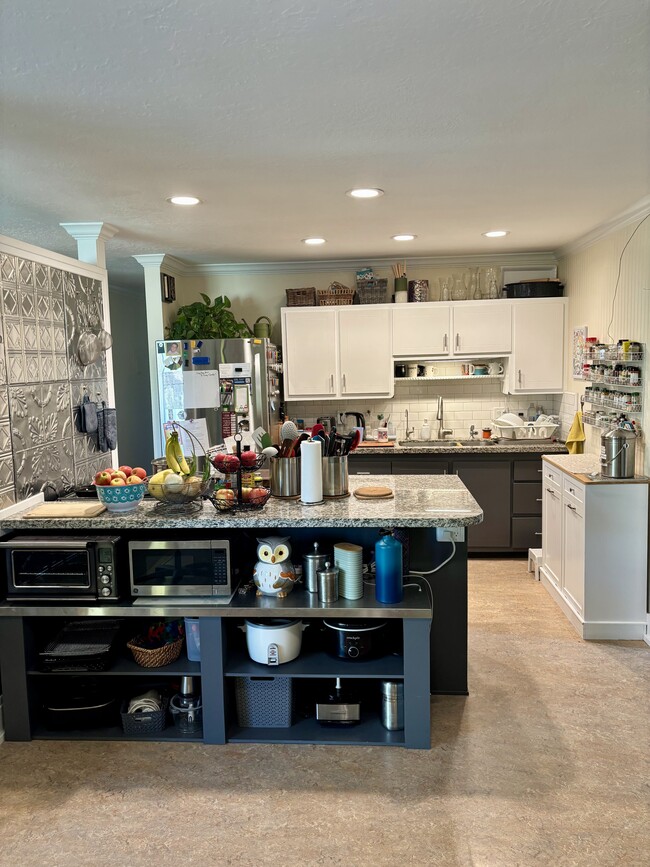 Photo - 1146 Taffeta Dr