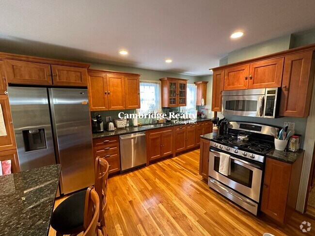 Building Photo - 19 High St Unit T Rental