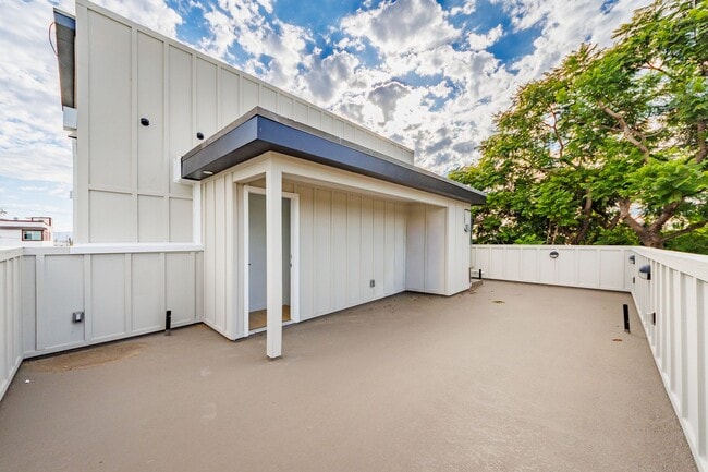 Photo - Brand-New Luxury Townhomes in NoHo Unidad #11837