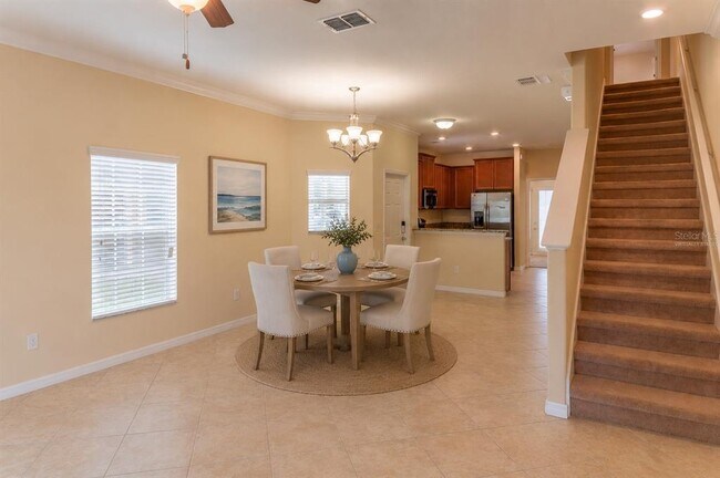 Photo - 31235 Claridge Pl