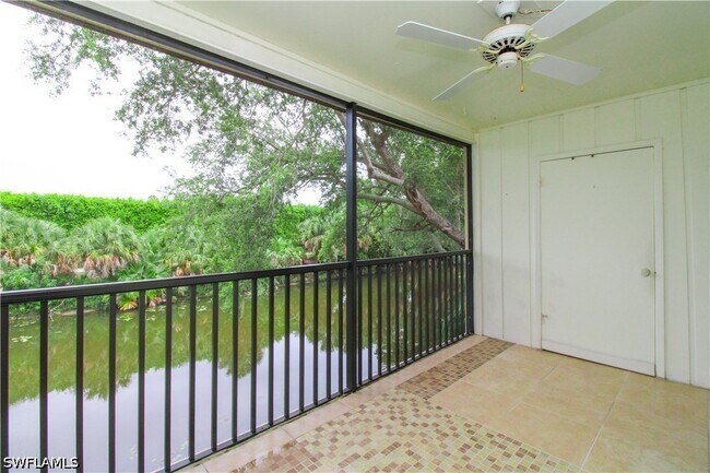 Photo - 729 Palm View Dr Unit D4