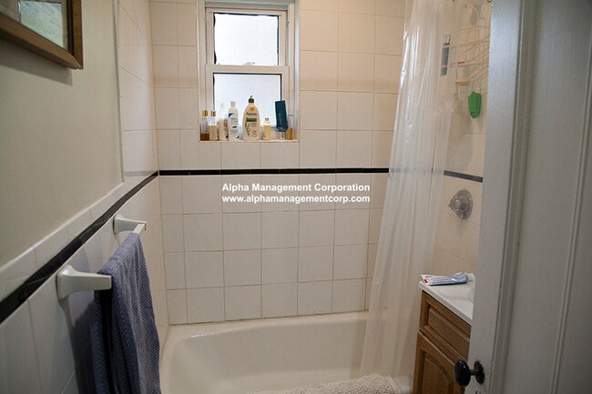 Photo - 25 Everett St Unit 3