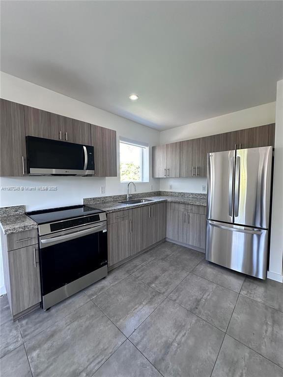 Photo - 165 NW 39th St Unidad 7