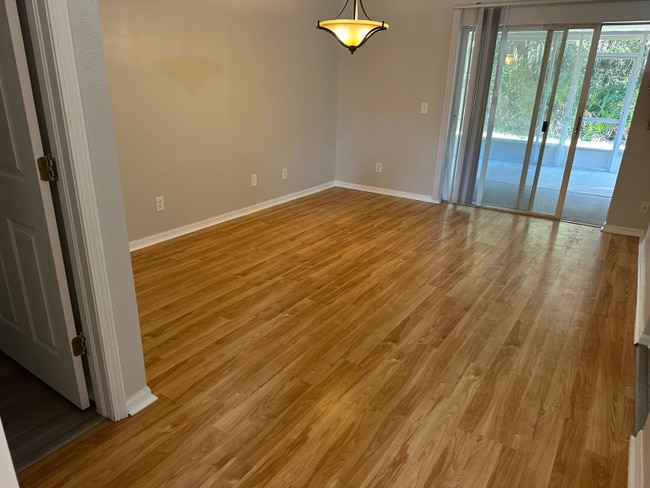 Photo - 30205 Swinford Ln