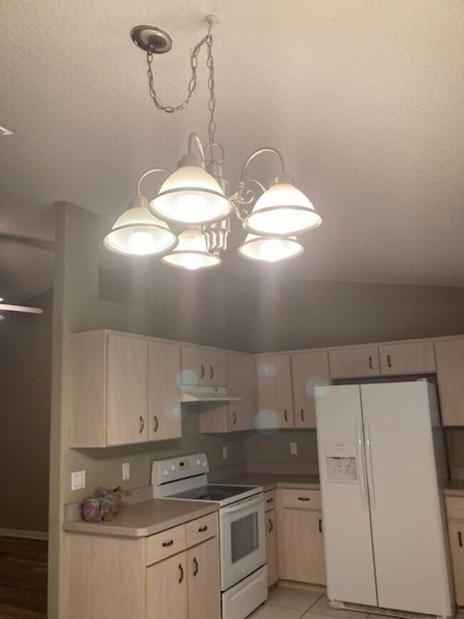 Photo - 6 Pony Ln Unidad B