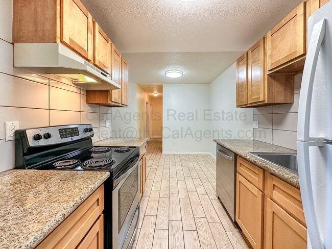 Building Photo - 1505 Kirker Pass Rd Rental