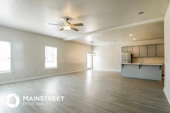 Photo - 115 Ridgeview Cir