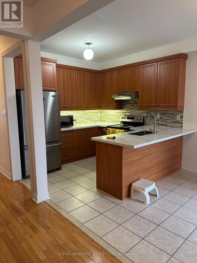 Photo - 49 Everingham Cir