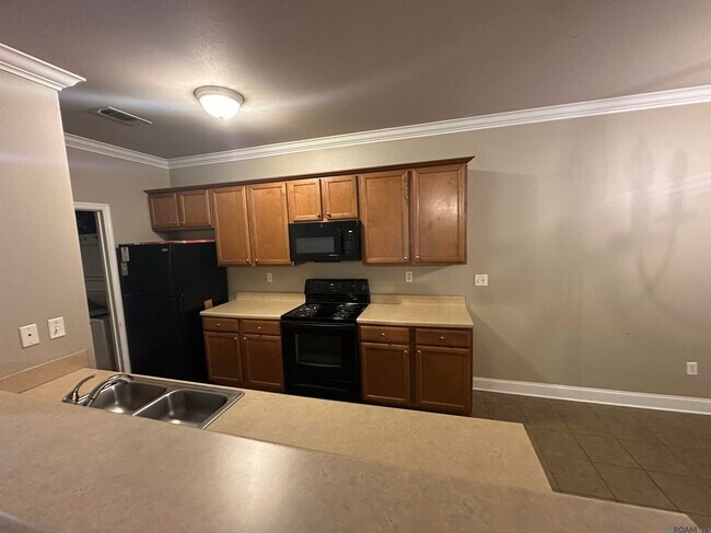Photo - 900 Dean Lee Dr Unit 705