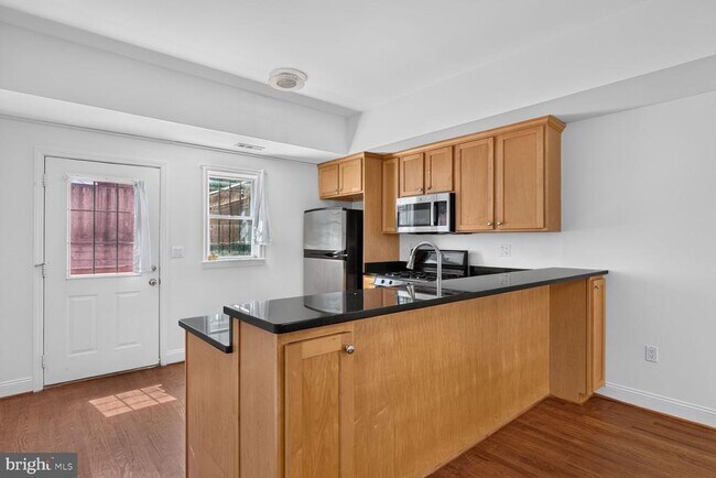 Photo - 1408 Florida Ave NW