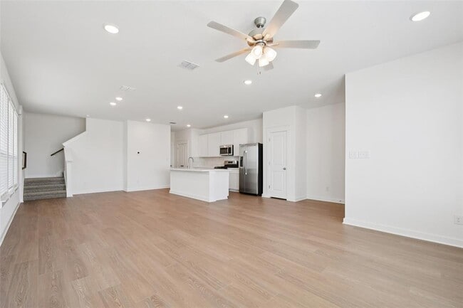 Photo - 152 Hartson Dr