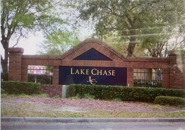 Photo - 9408 Lake Chase Island Way Unidad 9408