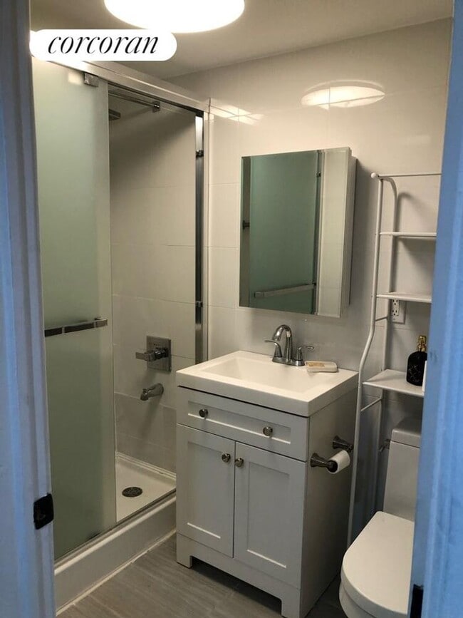 Photo - 1039 Herkimer St