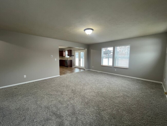 Photo - MOVE IN SPECIAL: Four Bedroom Home in Mattawan