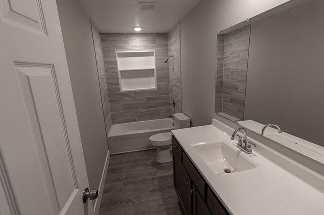 Photo - 3708 Greeley Dr