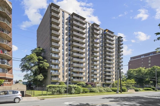 Building Photo - The Macdonald