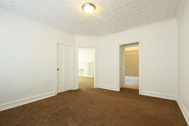 Photo - 7956 S Burnham Ave