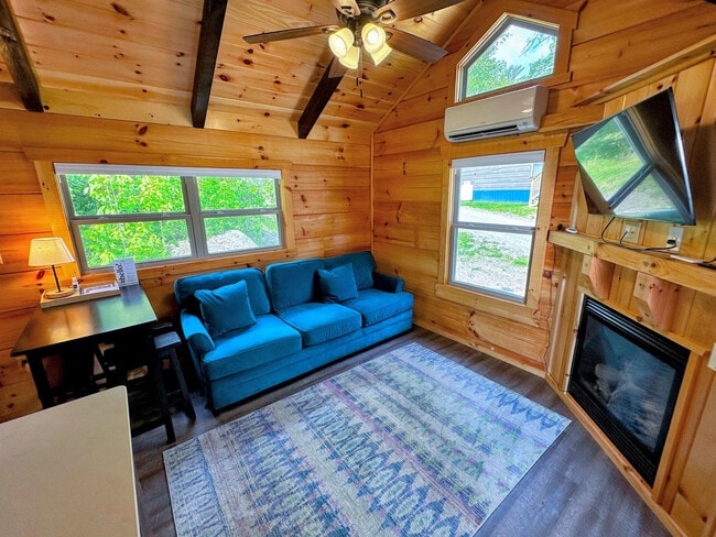 Building Photo - 5 Harmony Hill Rd Unit ID1248459P Rental