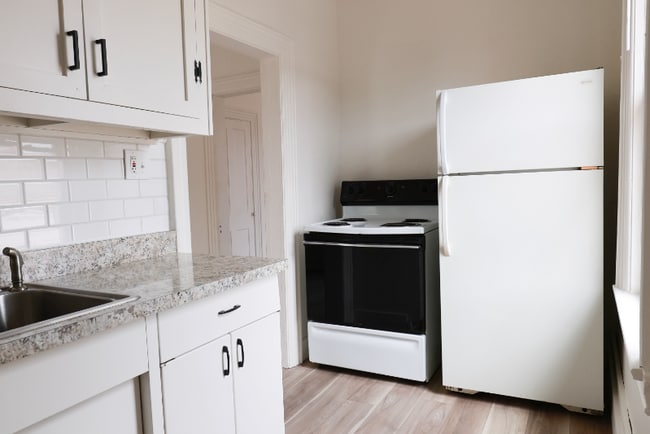 Photo - 1301 8th Ave Apartment Unit C