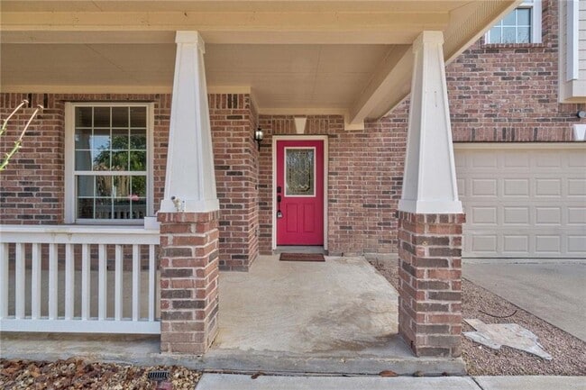 Photo - 1136 Beechwood Dr