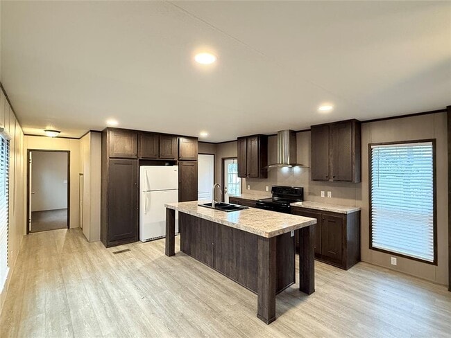 Photo - 4774 N US Hwy 183