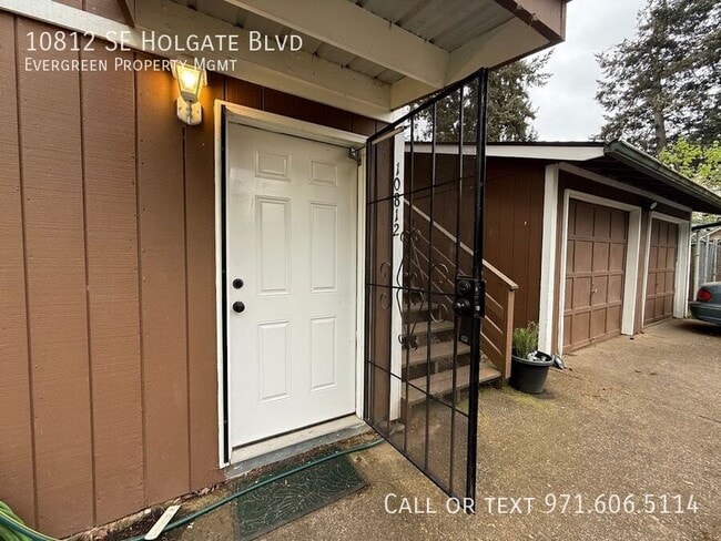 Photo - 10812 SE Holgate Blvd