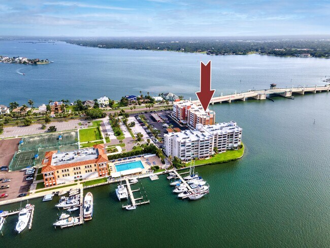 Photo - 500 Treasure Island Causeway