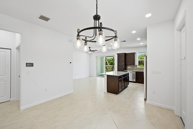 Photo - 4332 Brookgreen Sq