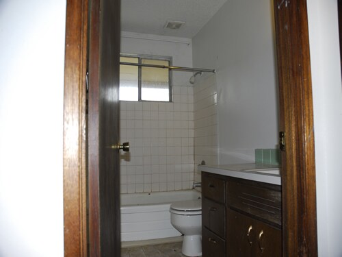Bathroom - The West View Terrace Apartments