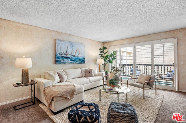 Photo - 7301 Raintree Cir Condo