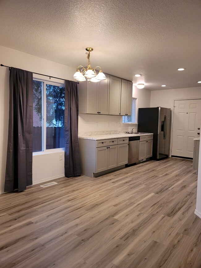 Photo - 16131 SE Powell Blvd