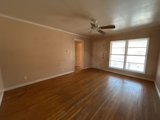 Photo - 1008 Goode Dr