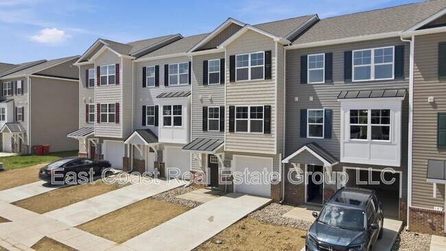 Photo - 139 Olga Dr