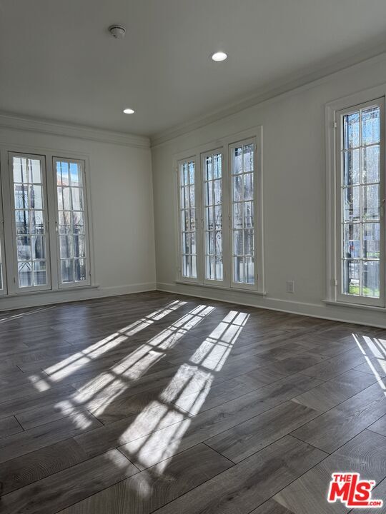 Photo - 734 S Gramercy Pl