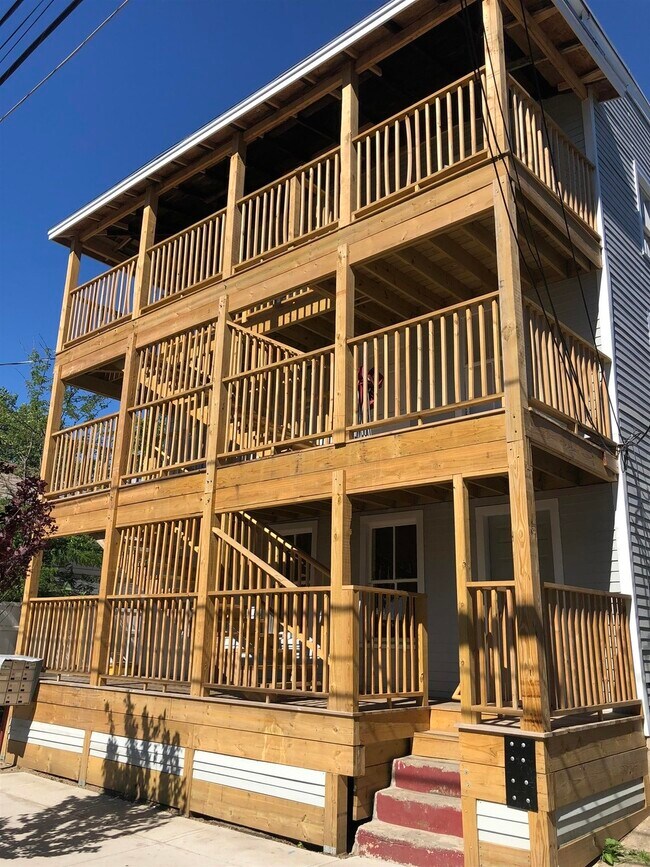 Photo - 32 Rose St Unit 2