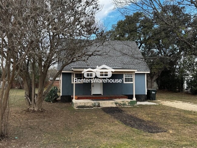 Photo - 406 S Main St